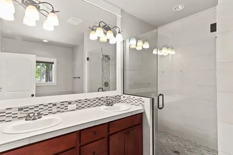 59768 Navajo Road Bend OR 97702