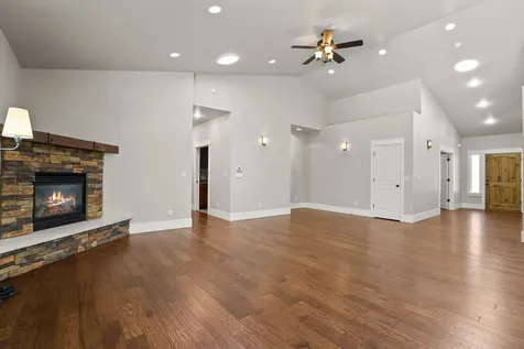 59768 Navajo Road Bend OR 97702