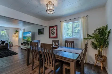 8852 W Evans Creek Road Rogue River OR 97537