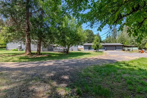 8852 W Evans Creek Road Rogue River OR 97537
