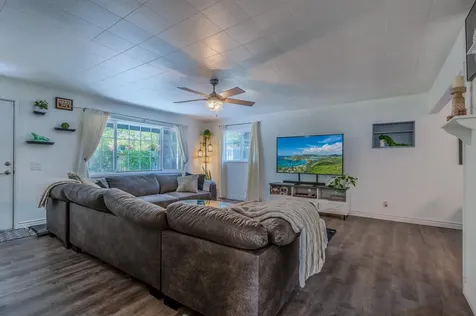 8852 W Evans Creek Road Rogue River OR 97537