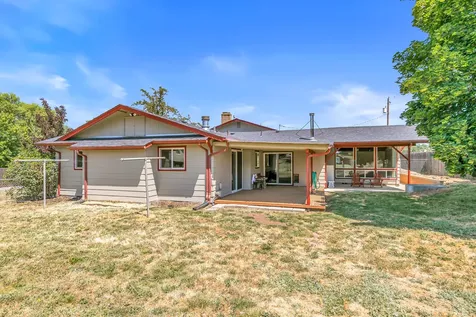 2615 Glory C Road Medford OR 97501