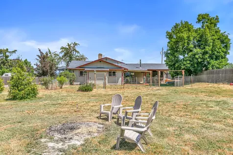 2615 Glory C Road Medford OR 97501