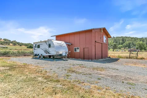 2615 Glory C Road Medford OR 97501