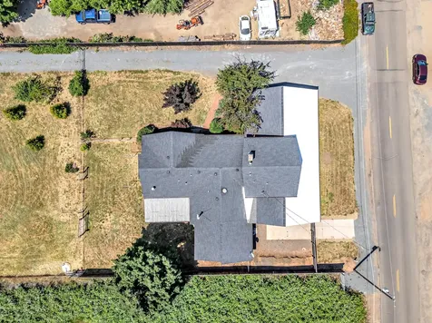 2615 Glory C Road Medford OR 97501