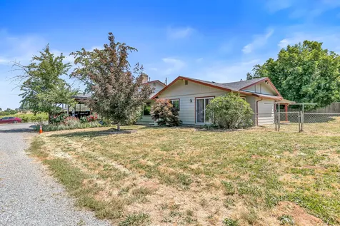 2615 Glory C Road Medford OR 97501