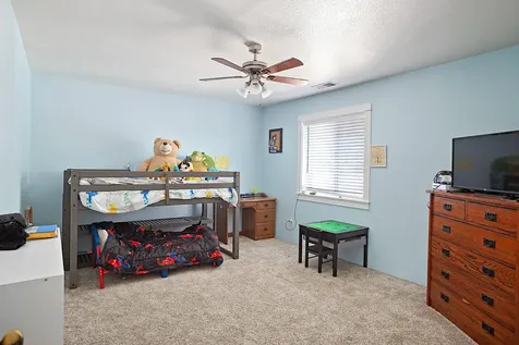 965 NE 10th Street Grants Pass OR 97526