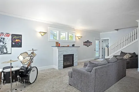 965 NE 10th Street Grants Pass OR 97526