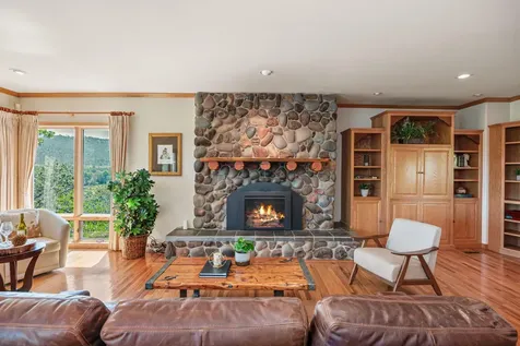 13334 Modoc Road White City OR 97503