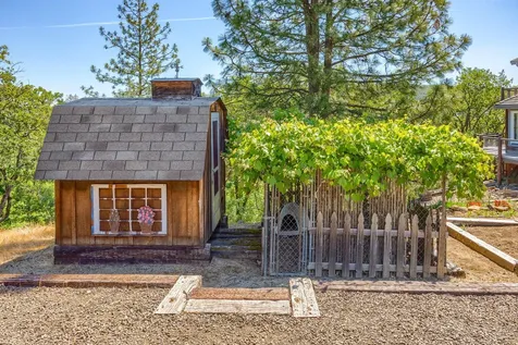 13334 Modoc Road White City OR 97503
