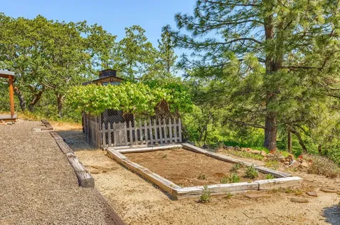 13334 Modoc Road White City OR 97503