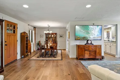 325 E Washington Avenue Sisters OR 97759