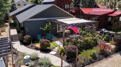 325 E Washington Avenue Sisters OR 97759