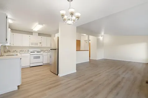 3188 NE Cromwell Court Bend OR 97701