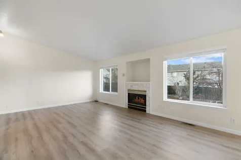 3188 NE Cromwell Court Bend OR 97701