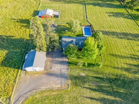3317 Leonard Road Grants Pass OR 97527