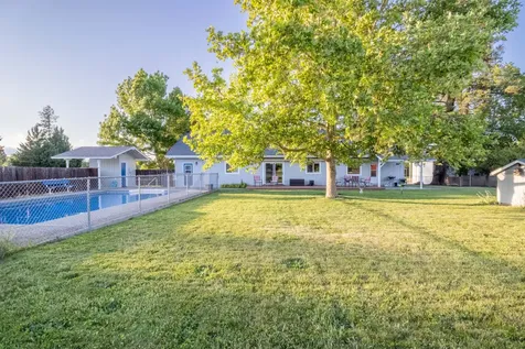 3317 Leonard Road Grants Pass OR 97527