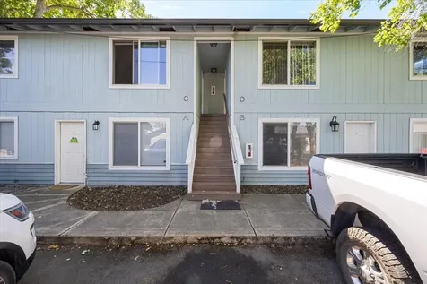1140 W 8th Street Medford OR 97501