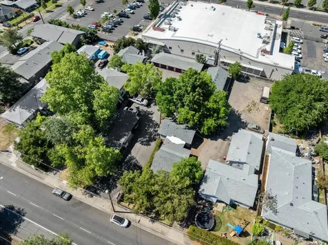 1140 W 8th Street Medford OR 97501