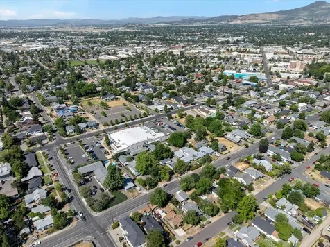 1140 W 8th Street Medford OR 97501