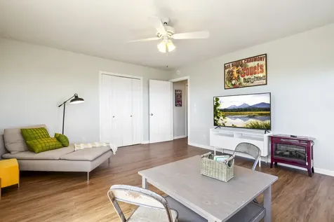 2495 NW 2nd Street Bend OR 97703