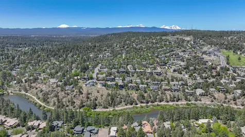 2495 NW 2nd Street Bend OR 97703