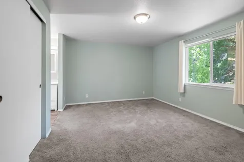 1131 NE Locksley Drive Bend OR 97701
