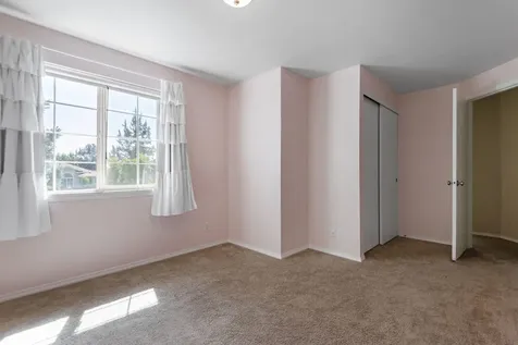1131 NE Locksley Drive Bend OR 97701