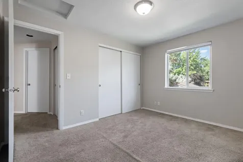 1131 NE Locksley Drive Bend OR 97701
