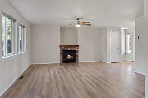 1131 NE Locksley Drive Bend OR 97701