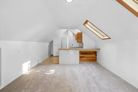 1040 E Main Street Ashland OR 97520