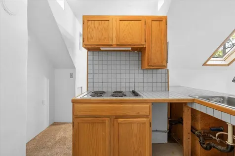 1040 E Main Street Ashland OR 97520