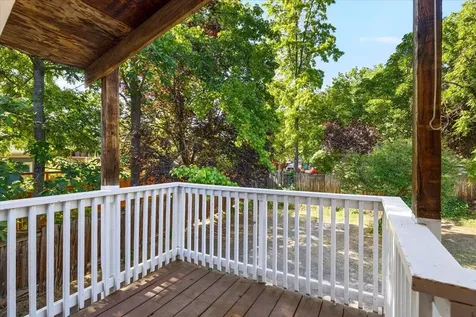 1040 E Main Street Ashland OR 97520