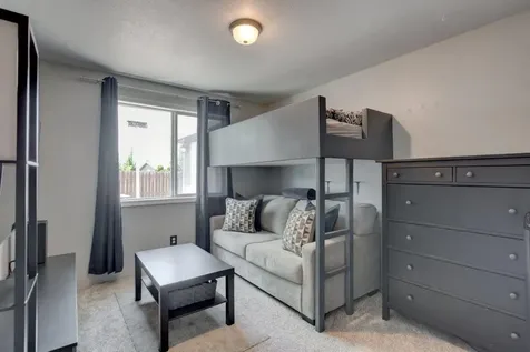 1733 Jessica Circle Central Point OR 97502