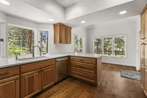 60837 Willow Creek Loop Bend OR 97702