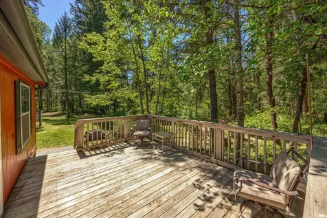 7211 W Evans Creek Road Rogue River OR 97537