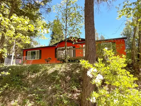 7211 W Evans Creek Road Rogue River OR 97537