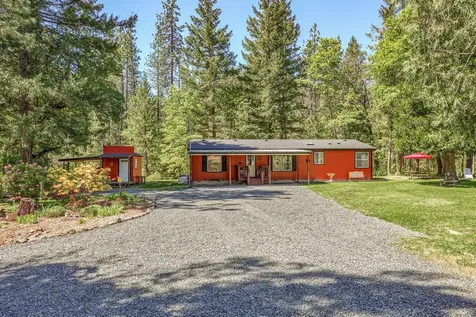 7211 W Evans Creek Road Rogue River OR 97537