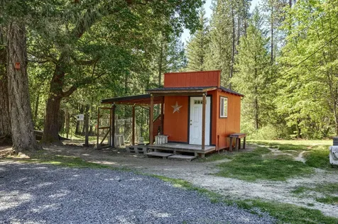 7211 W Evans Creek Road Rogue River OR 97537