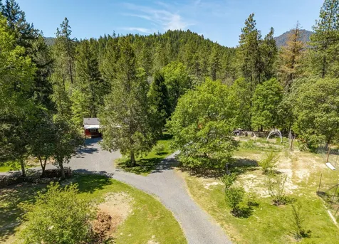 7211 W Evans Creek Road Rogue River OR 97537