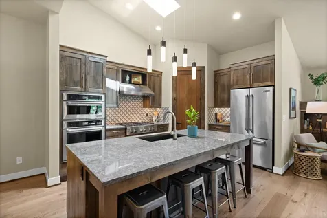 19651 Painted Ridge Loop Bend OR 97702