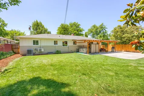 1409 Jasper Street Medford OR 97501