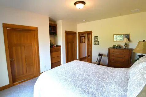 4197 SW Tommy Armour Lane Redmond OR 97756