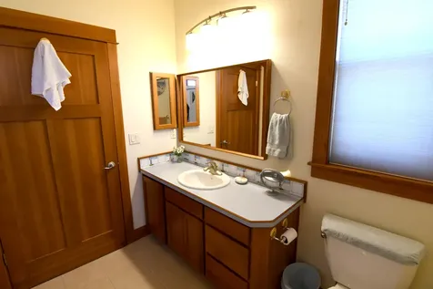 4197 SW Tommy Armour Lane Redmond OR 97756