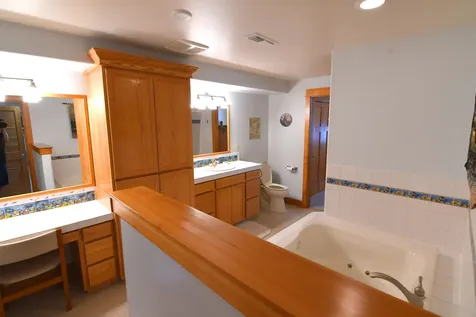 4197 SW Tommy Armour Lane Redmond OR 97756