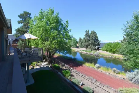 4197 SW Tommy Armour Lane Redmond OR 97756