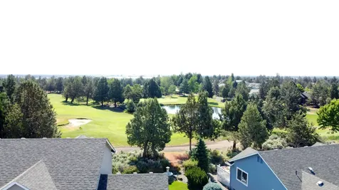 4197 SW Tommy Armour Lane Redmond OR 97756
