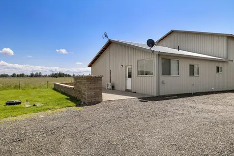 7215 NE 33rd Street Redmond OR 97756