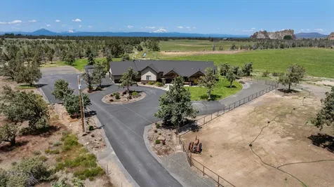 7215 NE 33rd Street Redmond OR 97756