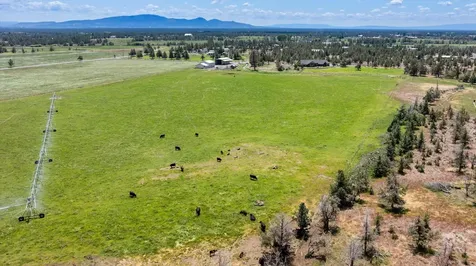 7215 NE 33rd Street Redmond OR 97756
